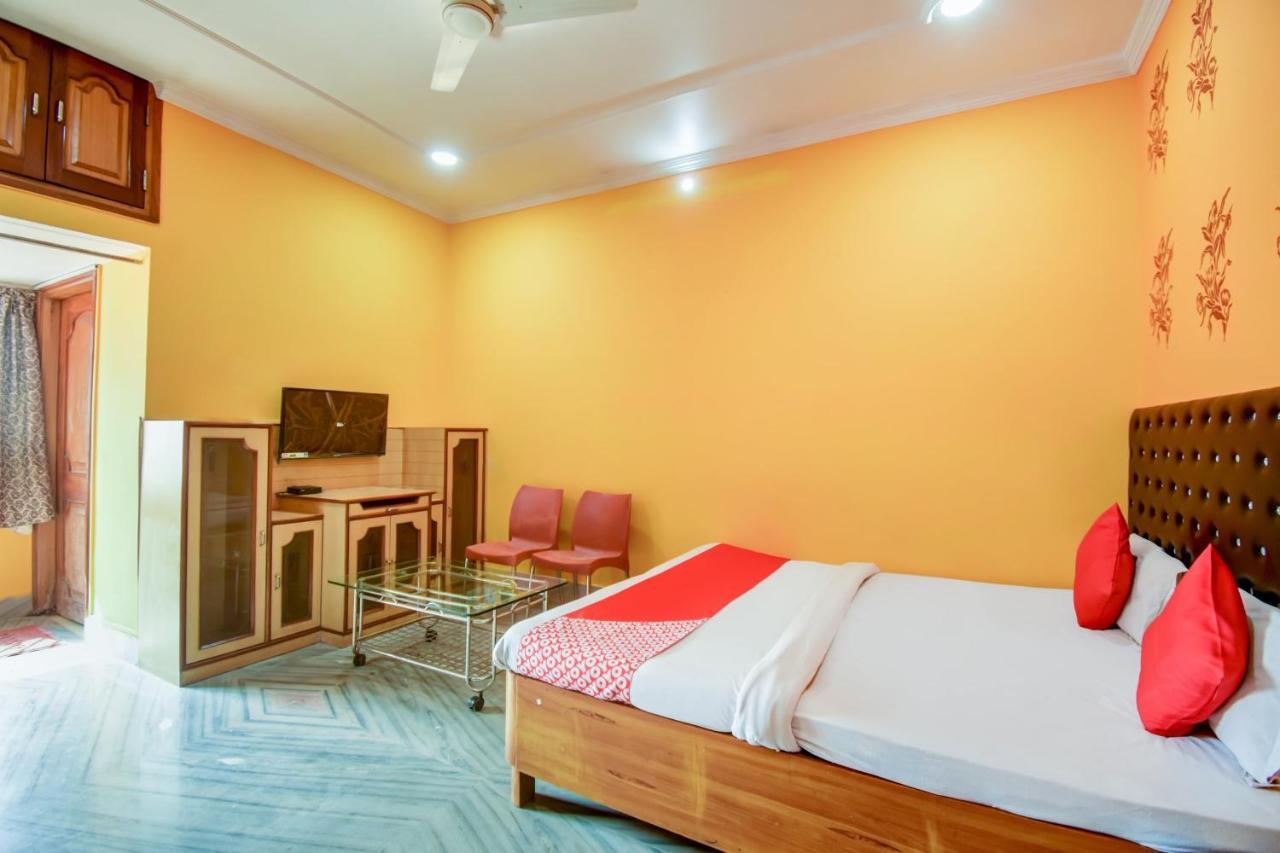 Super Oyo Hotel Priyal Amrit Sagar Rourkela Ngoại thất bức ảnh