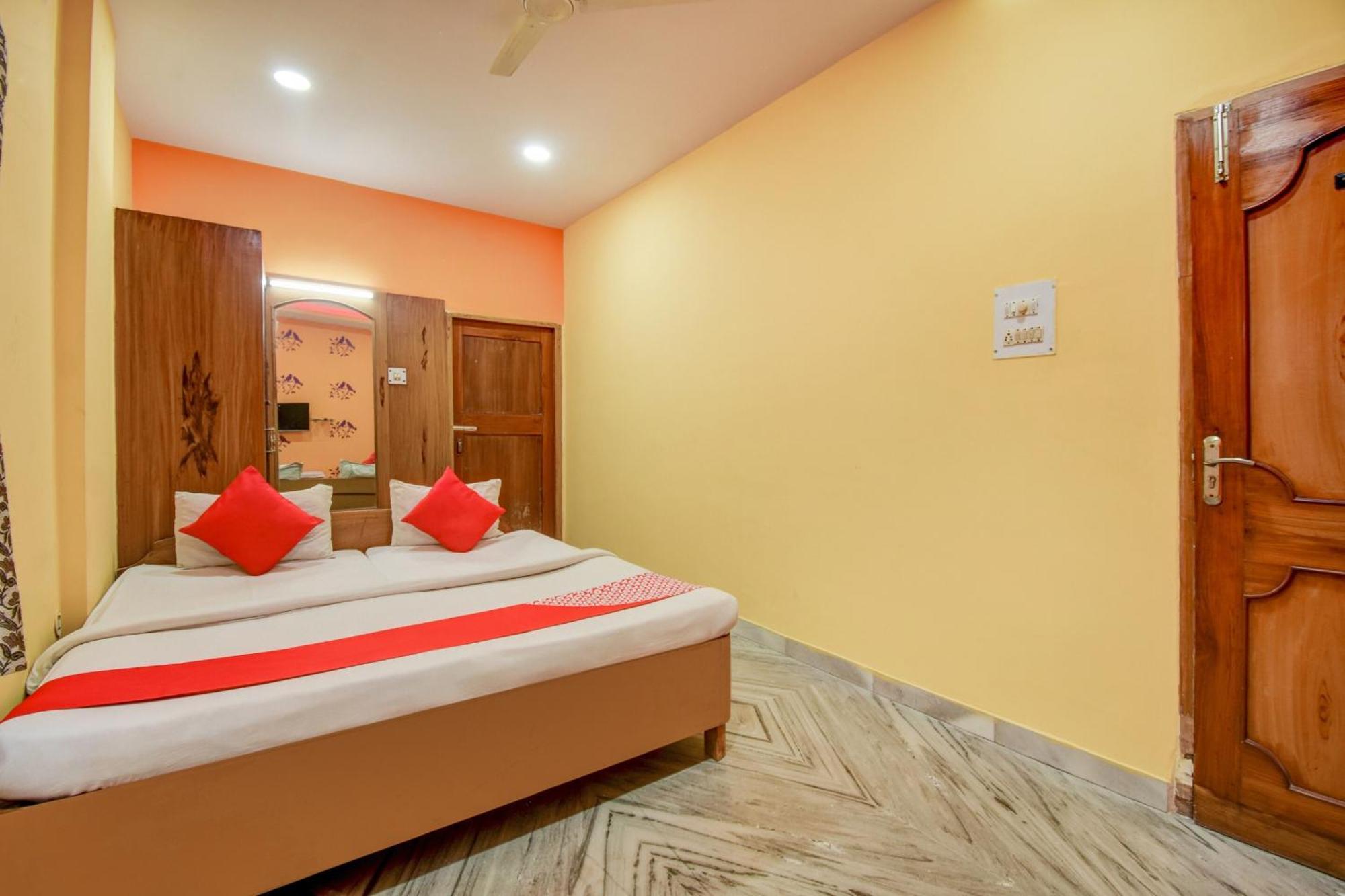 Super Oyo Hotel Priyal Amrit Sagar Rourkela Ngoại thất bức ảnh